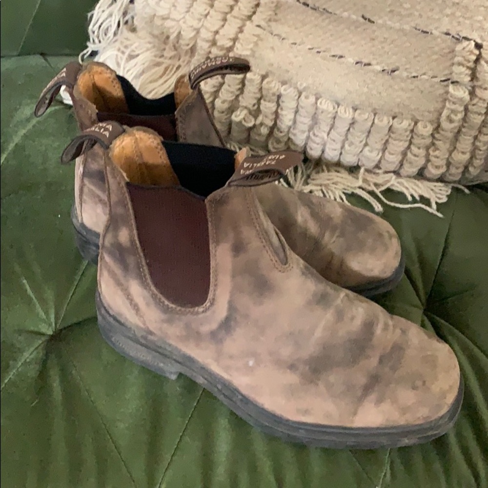 Women’s blundstone boot (used)